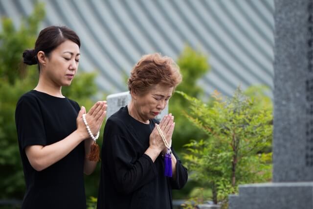 家族のことを考えた納骨堂・永代供養の選び方